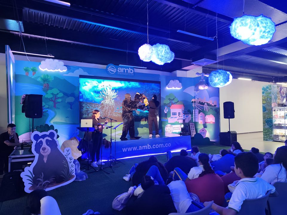 Abrimos la Sala Amigos del Agua en Ulibro 2025 4 IMG 20250822 100443