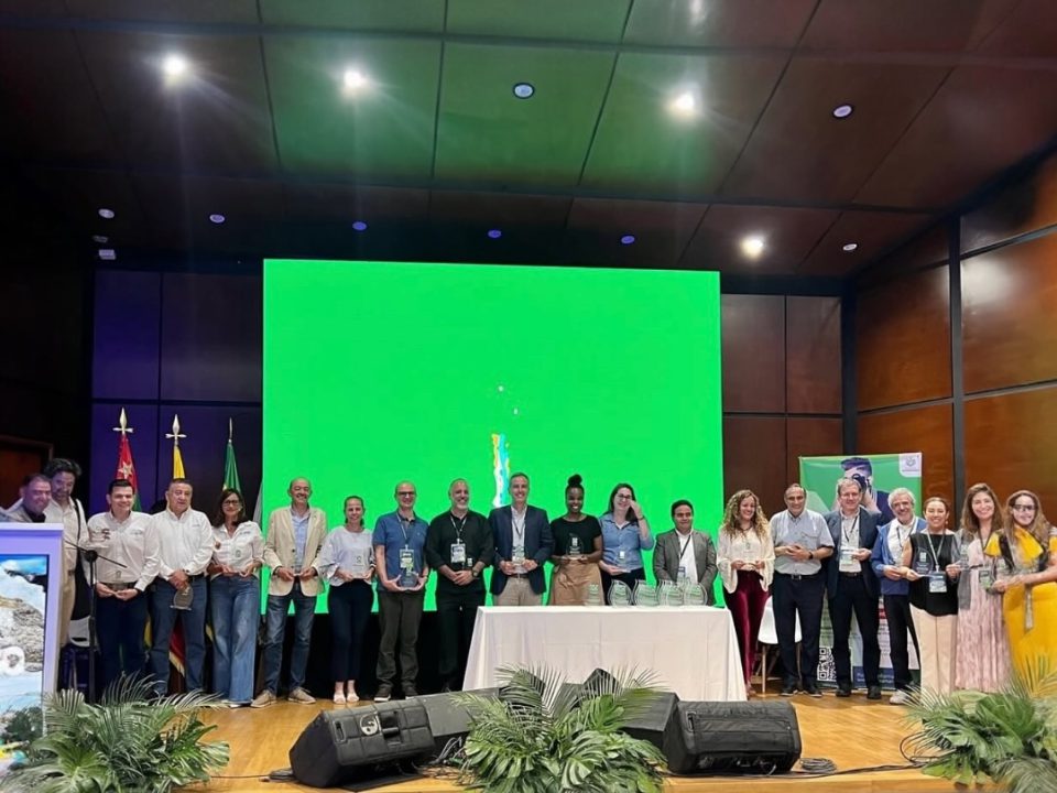 Vivimos la Cuarta Cumbre Mundial de Páramos: sostenibilidad por todo lo alto 4 573262730 18085774168960573 7563894461898319016 n